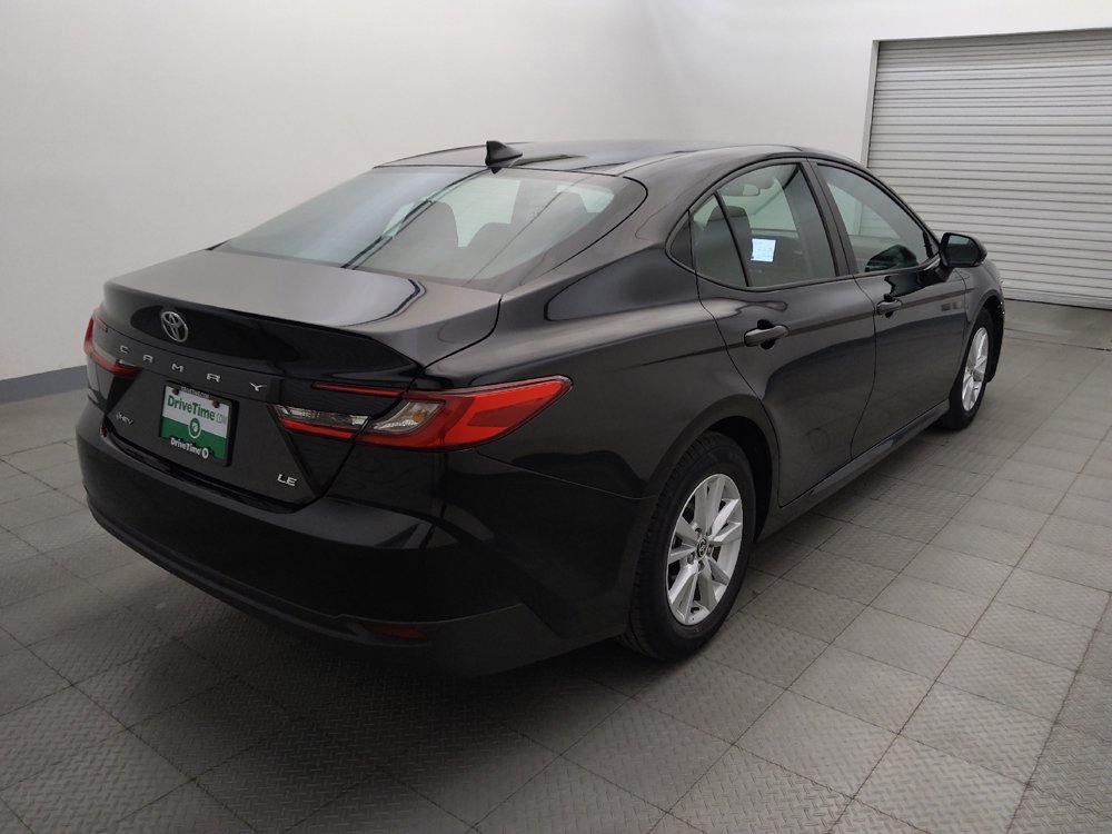 Used 2025 Toyota Camry LE FWD image 9