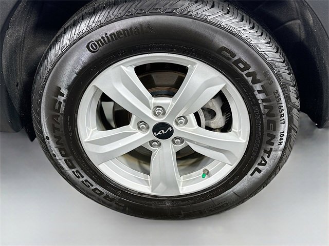 Used 2022 Kia Sorento LX image 29