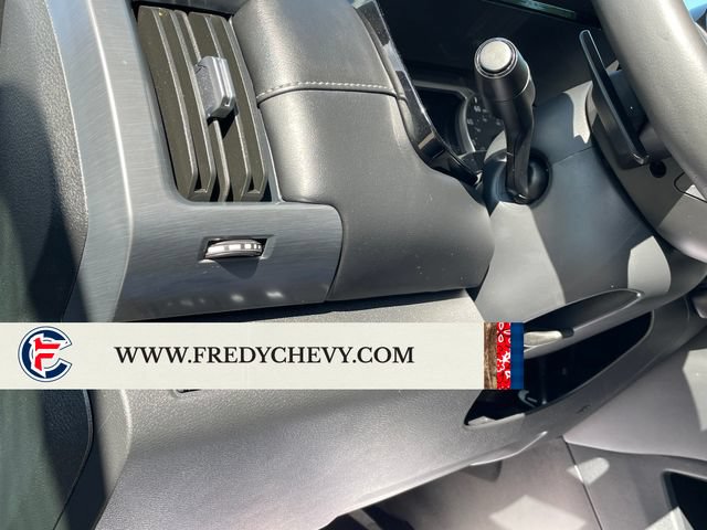 Used 2025 Nissan Pathfinder SL AWD/4WD image 33