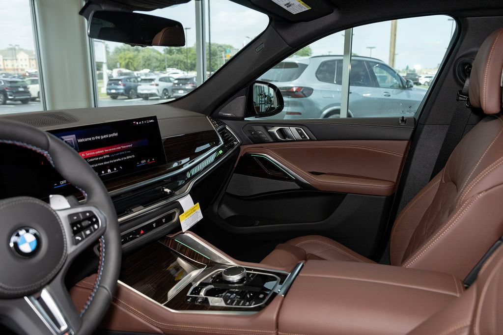 New 2027 BMW X6 M60i w/ Climate Comfort Package AWD/4WD image 23