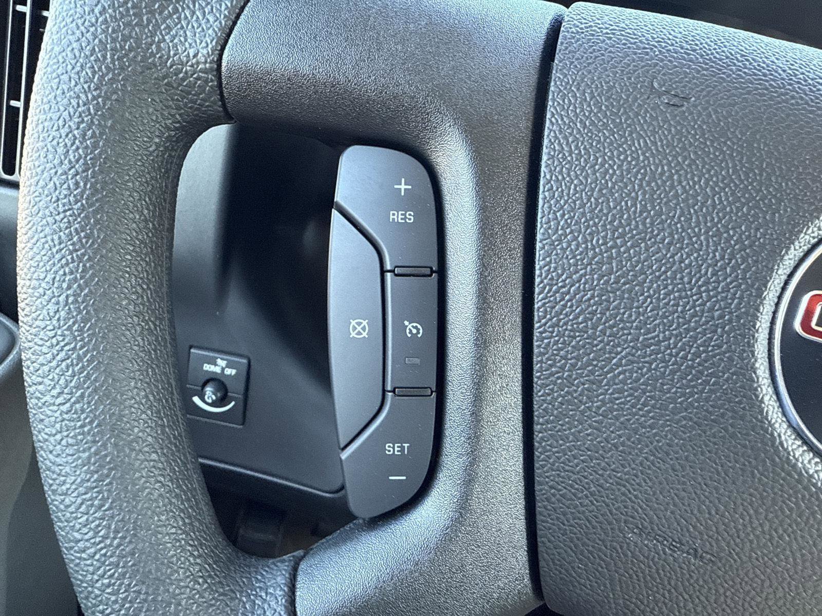 New 2025 GMC Savana 2500 w/ Driver Convenience Package image 15