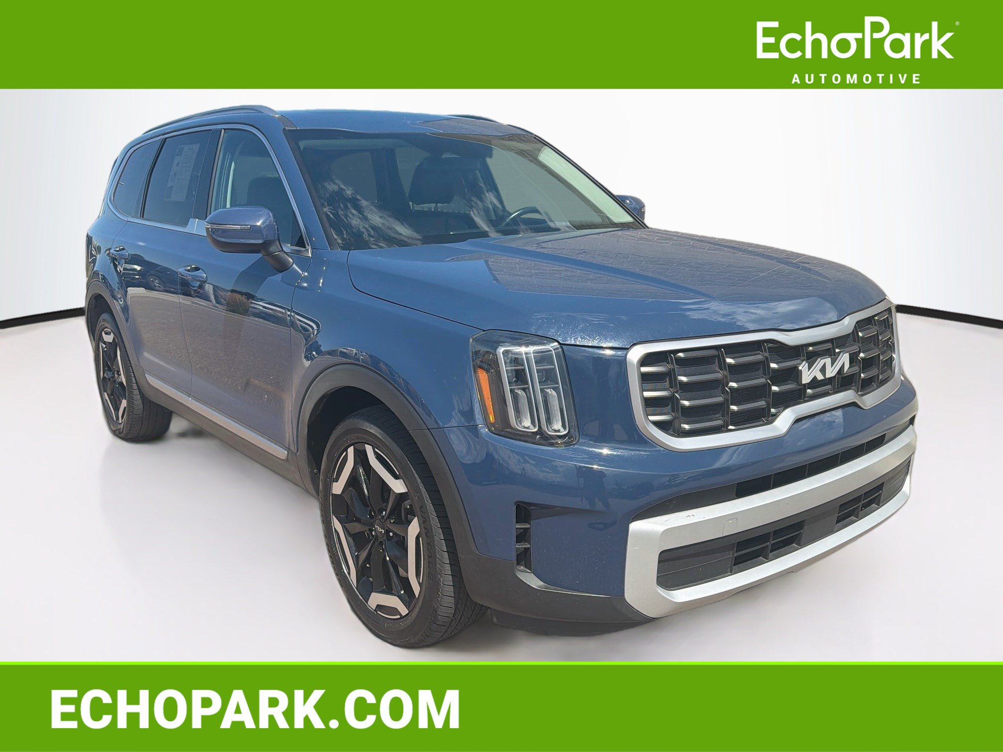 Used 2025 Kia Telluride S