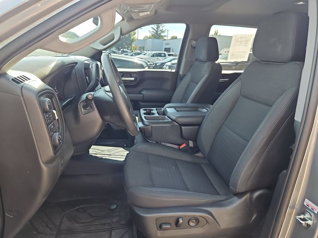 Used 2023 Chevrolet Silverado 1500 Custom Trail Boss AWD/4WD image 12