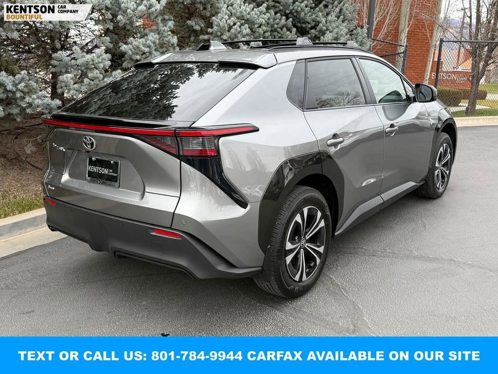 Used 2025 Toyota bZ4X FWD image 8
