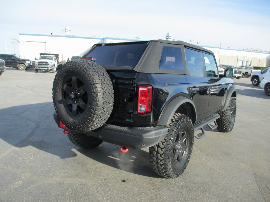 Used 2021 Ford Bronco Black Diamond image 5