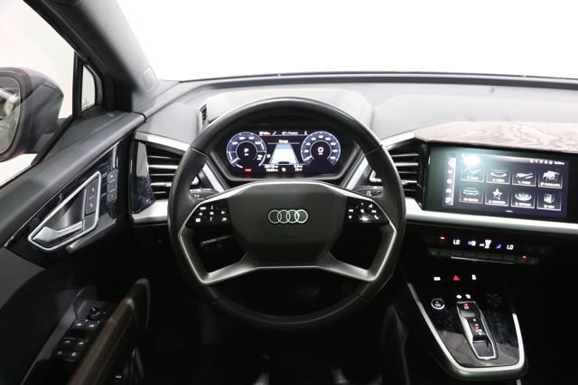 Used 2022 Audi Q4 e-tron Premium AWD/4WD image 11
