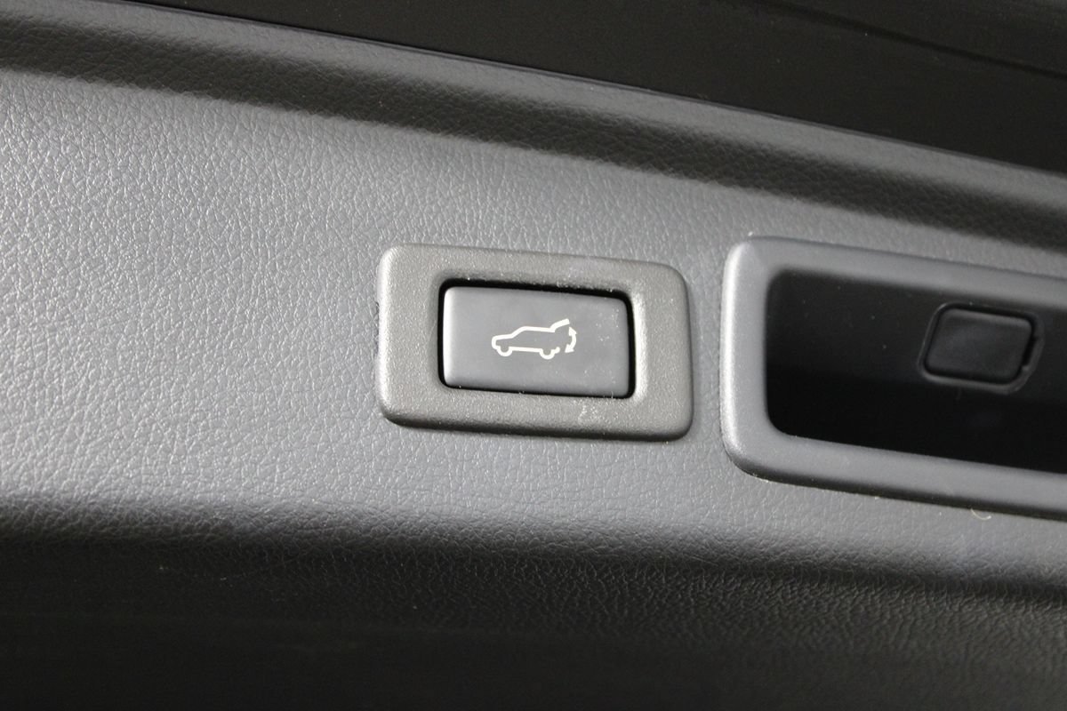 Used 2018 Subaru Forester 2.5i Premium AWD/4WD image 26