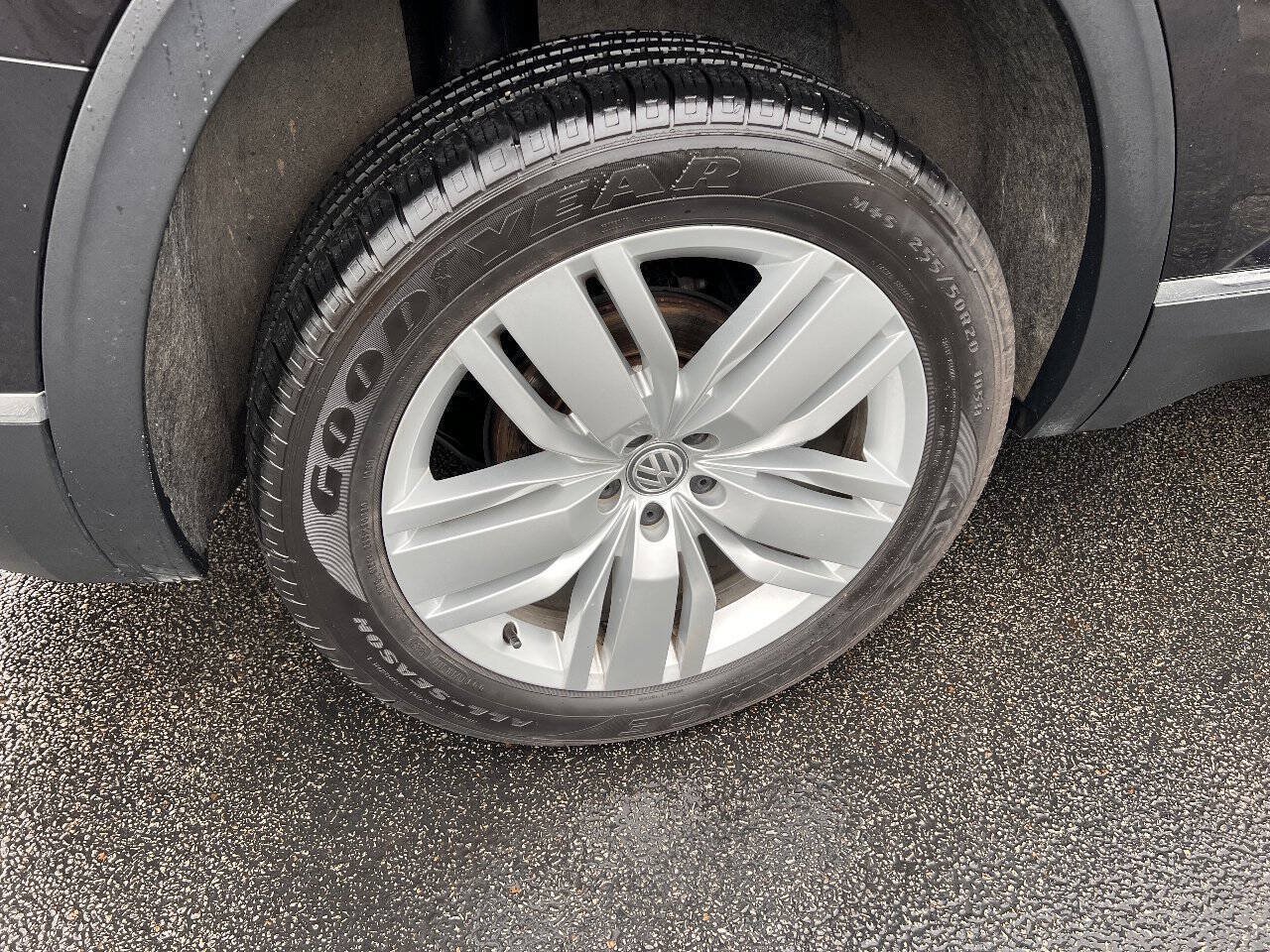 Used 2019 Volkswagen Atlas SEL Premium AWD/4WD image 11