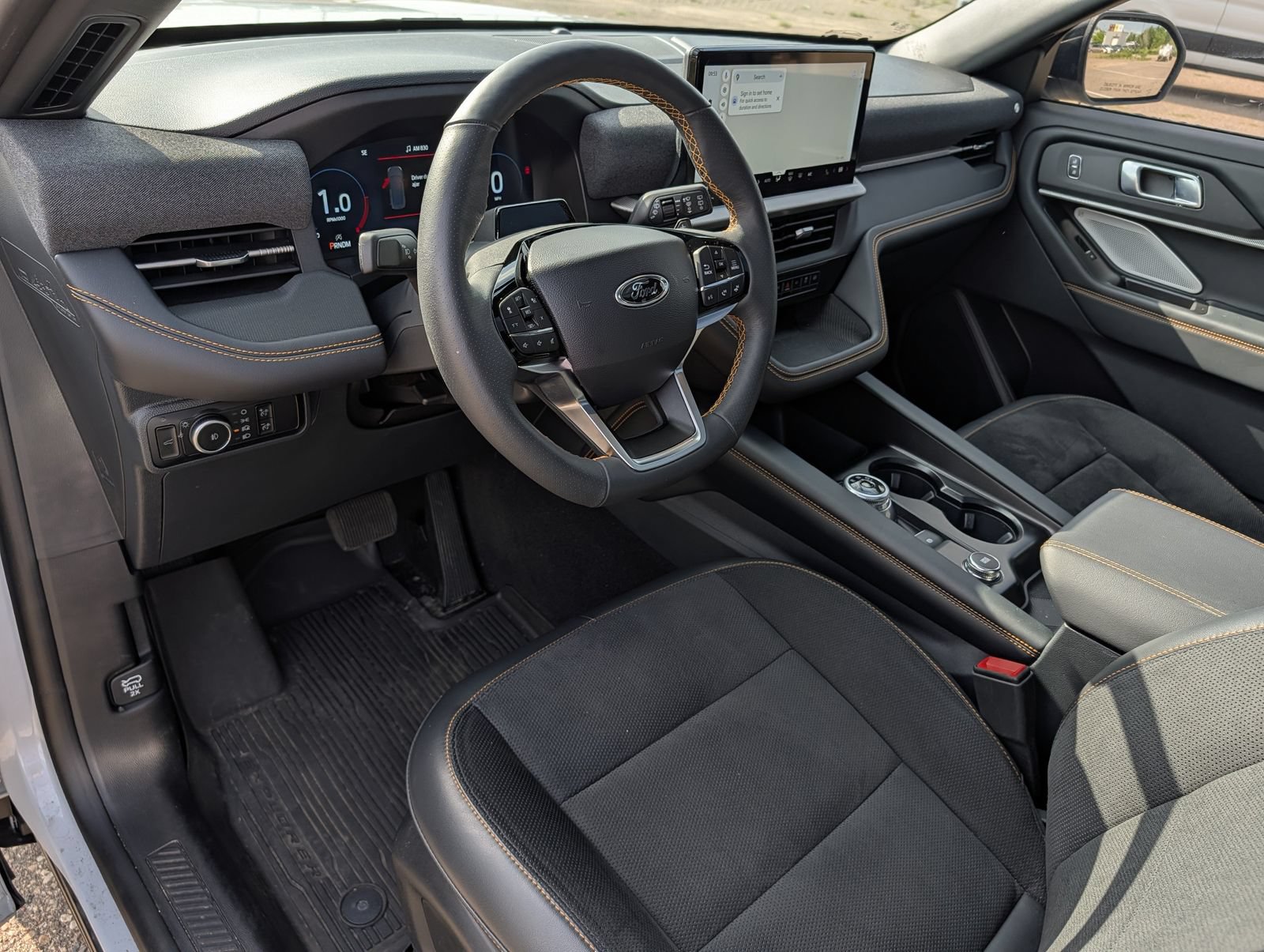 Used 2026 Ford Explorer Tremor w/ Tremor Ultimate Package AWD/4WD image 8