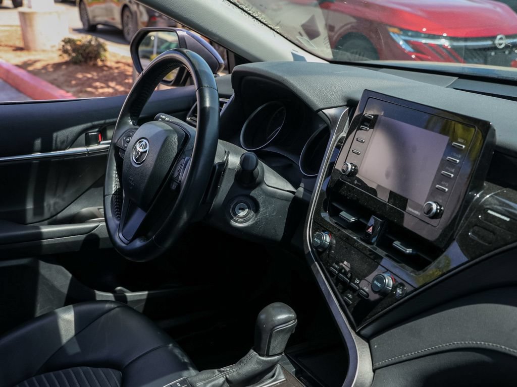 Used 2024 Toyota Camry SE FWD image 19