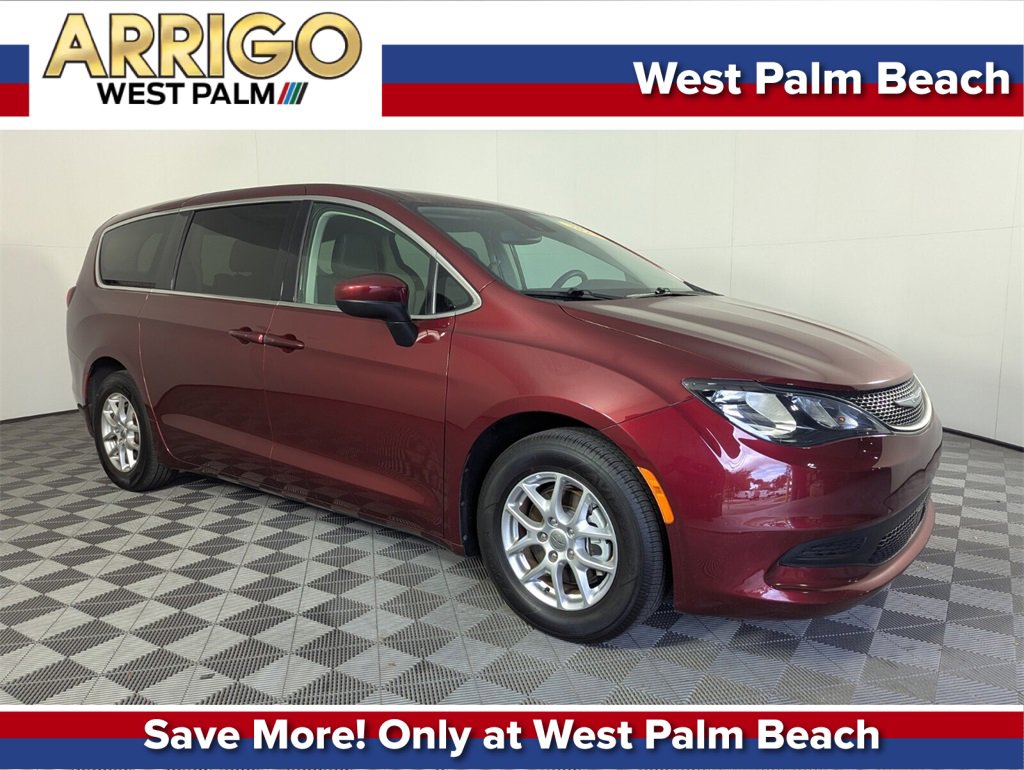 Used 2023 Chrysler Voyager LX