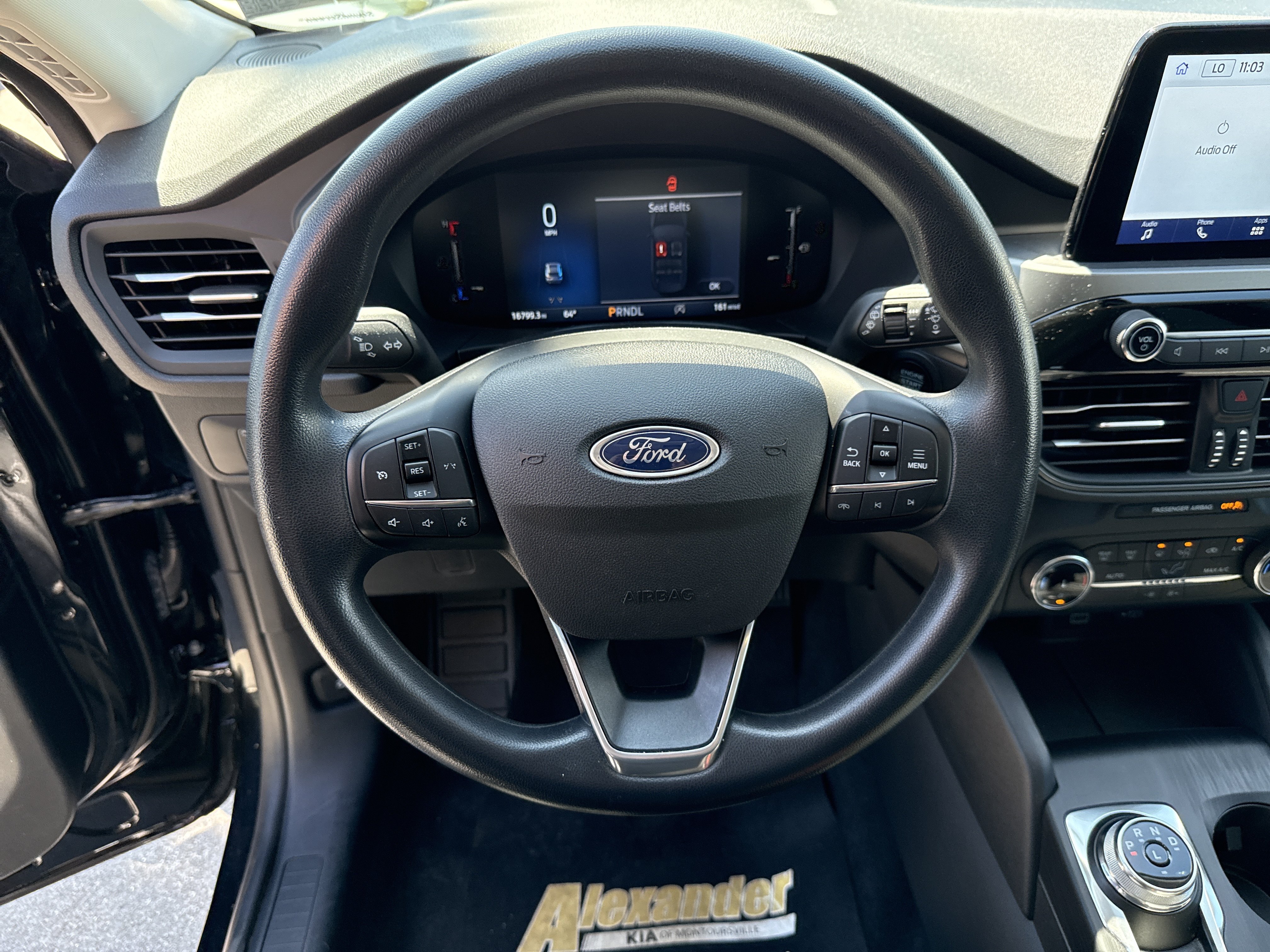 Used 2025 Ford Escape Active AWD/4WD image 17