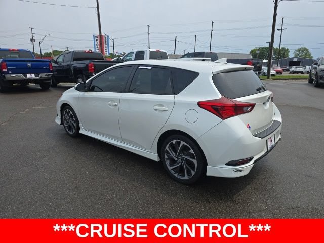 Used 2017 Toyota Corolla iM w/ All-Weather Mat Package FWD image 5