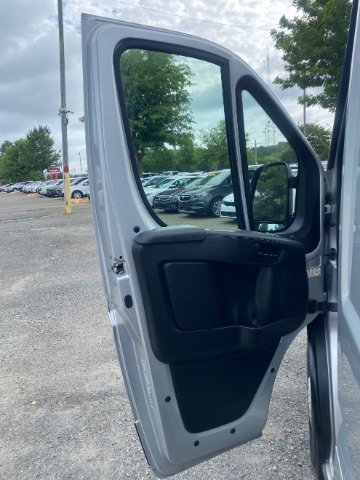 Used 2023 RAM ProMaster 2500 w/ Driver Convenience Group FWD image 23