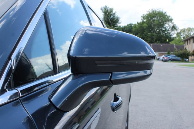 Used 2023 Lincoln Nautilus AWD w/ Premium Package image 7