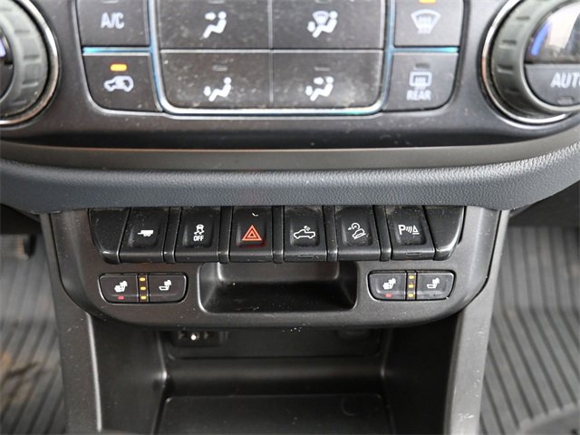Used 2022 Chevrolet Colorado Z71 image 15
