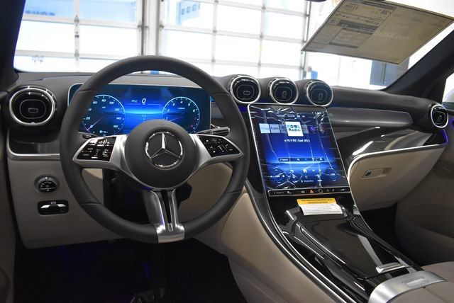 New 2026 Mercedes-Benz GLC 300 4MATIC image 23