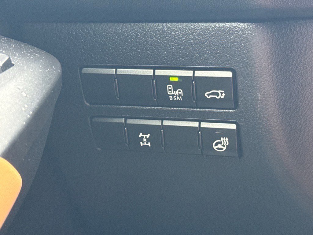 Used 2015 Lexus NX 200t AWD image 16