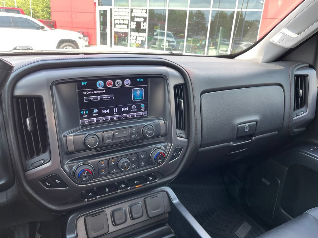 Used 2017 GMC Sierra 1500 SLT w/ All Terrain X Package AWD/4WD image 18