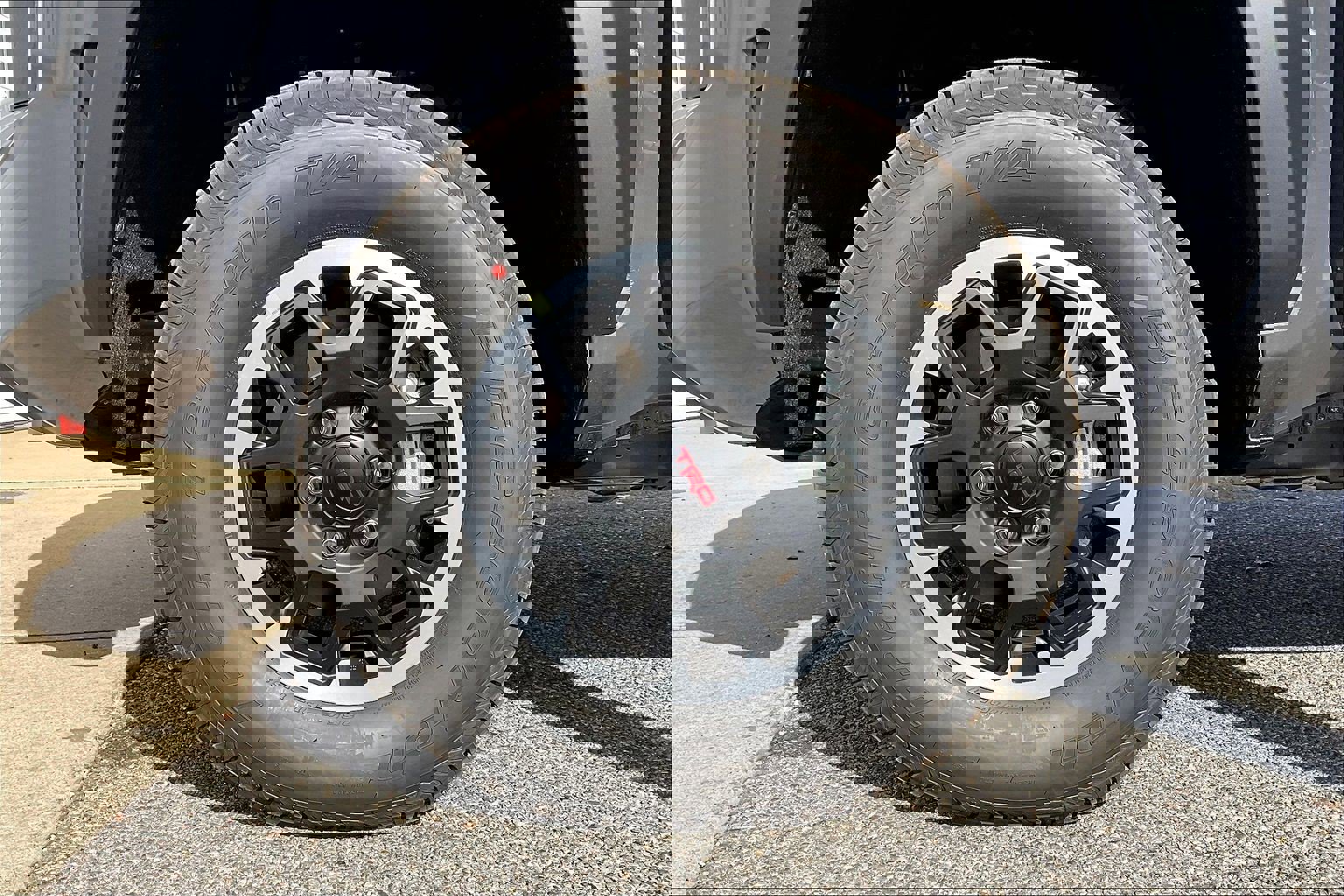 New 2025 Toyota Tacoma TRD Off-Road image 15