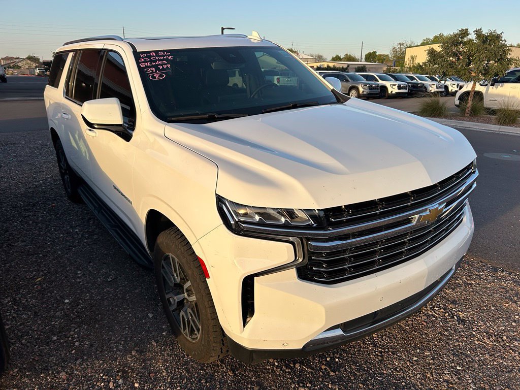 Used 2023 Chevrolet Suburban LT AWD/4WD image 3