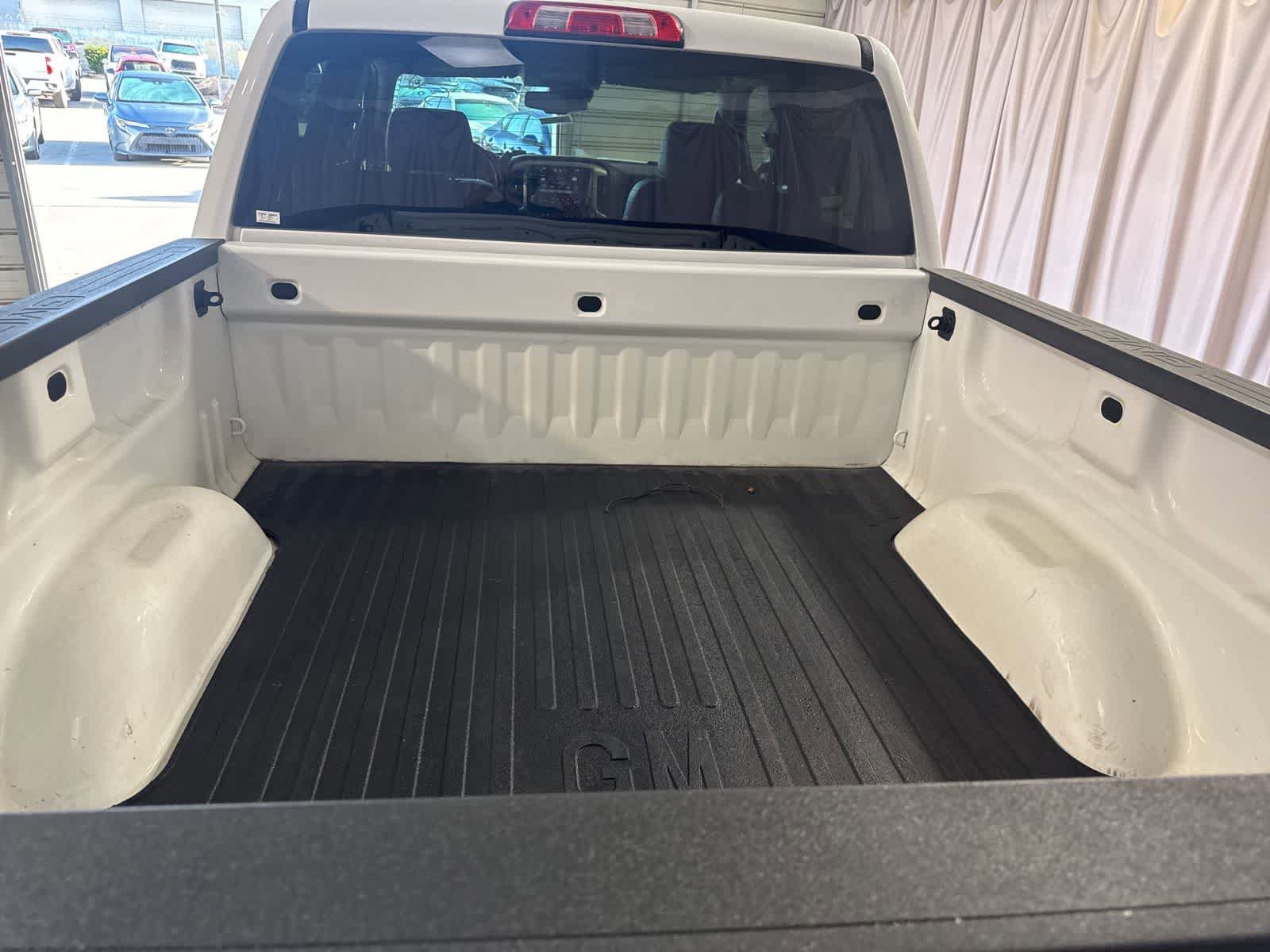 Used 2015 GMC Sierra 1500 SLT w/ SLT Crew Cab Value Package image 13