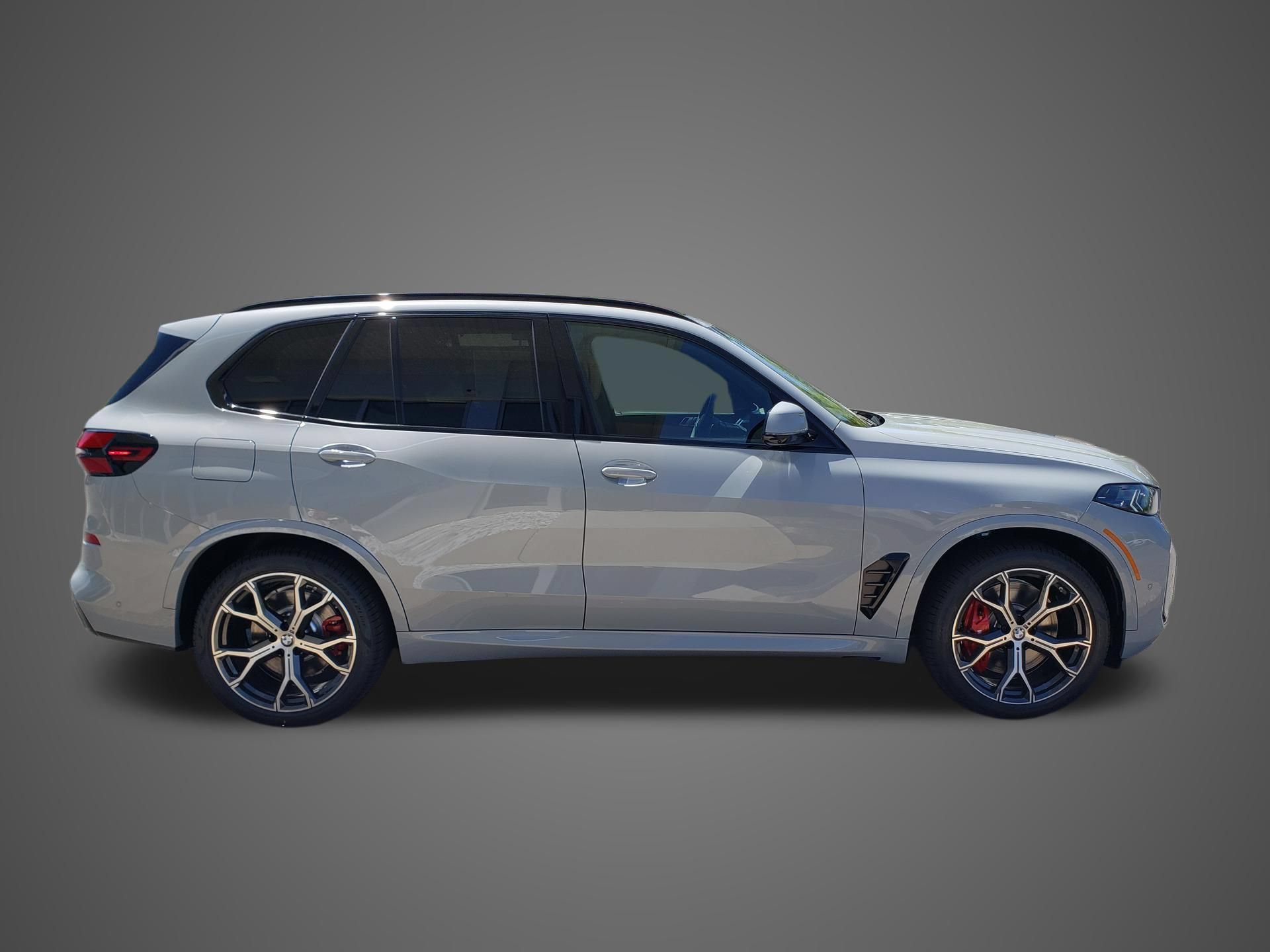 New 2026 BMW X5 xDrive50e w/ M Sport Package AWD/4WD image 4