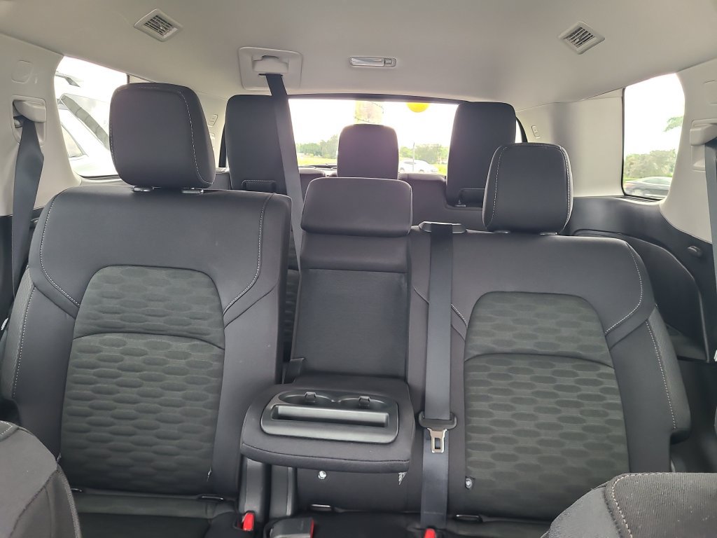 Certified 2026 Nissan Pathfinder SV FWD image 15