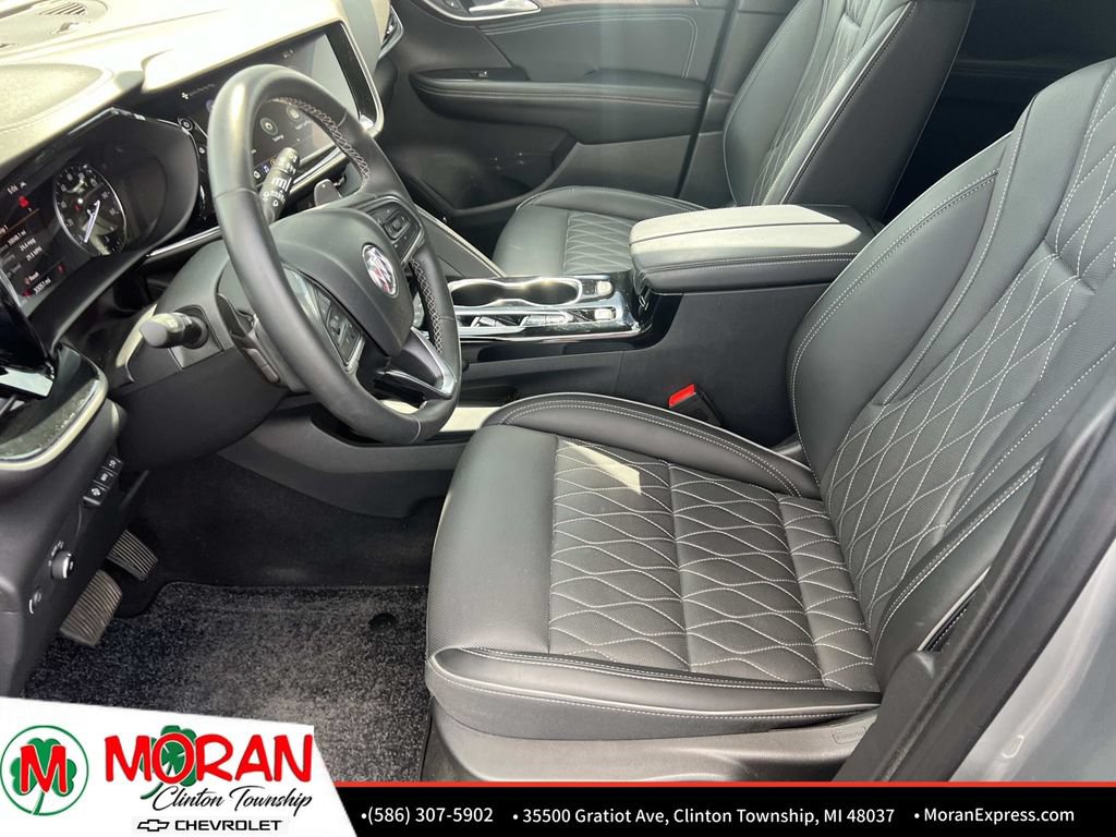 Used 2023 Buick Envision Avenir AWD/4WD image 18