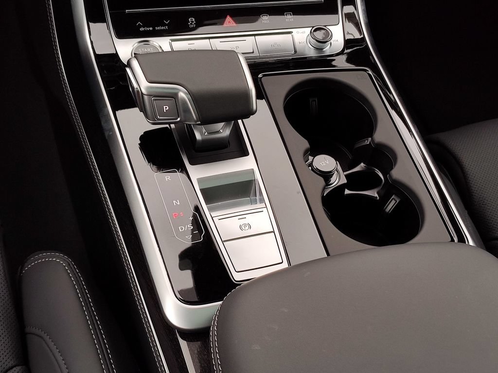 New 2026 Audi Q8 Prestige AWD/4WD image 9