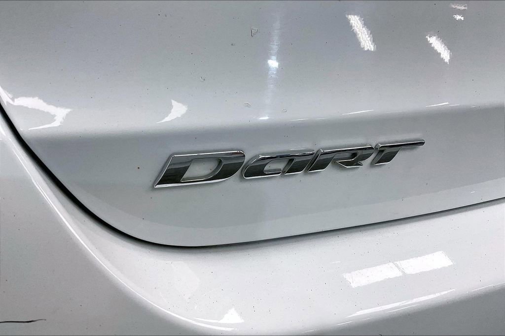 Used 2015 Dodge Dart SXT image 25