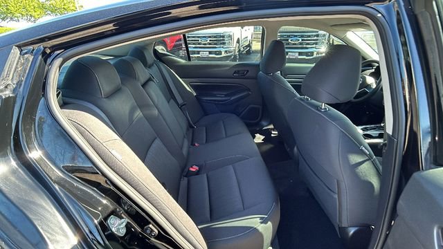 Used 2024 Nissan Altima 2.5 SV FWD image 13