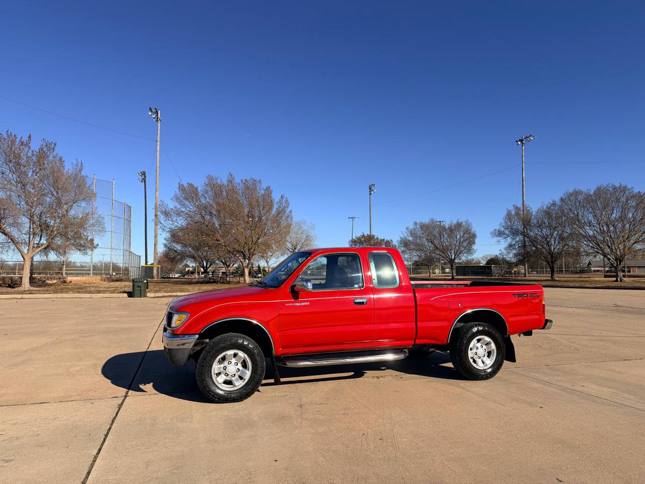 Used 1997 Toyota Tacoma SR5 AWD/4WD image 2