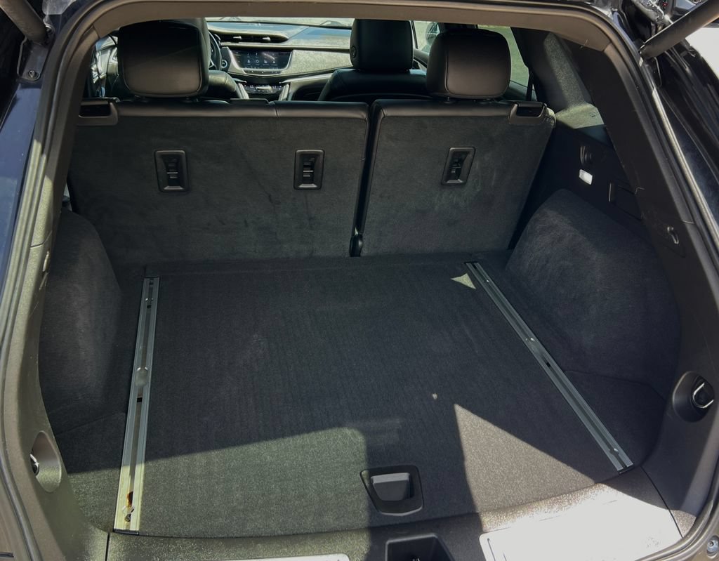 Used 2020 Cadillac XT5 Premium Luxury AWD/4WD image 19