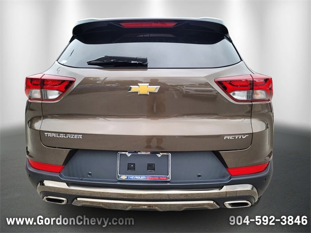 Used 2022 Chevrolet TrailBlazer ACTIV w/ Technology Package image 4