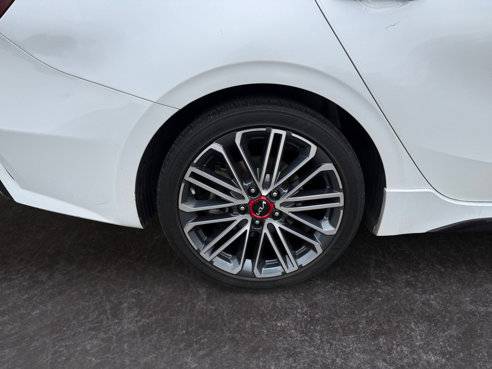 Used 2023 Kia Forte GT w/ GT2 Package FWD image 13