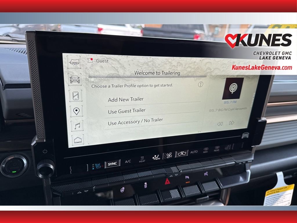 New 2025 GMC Hummer EV 2X image 41