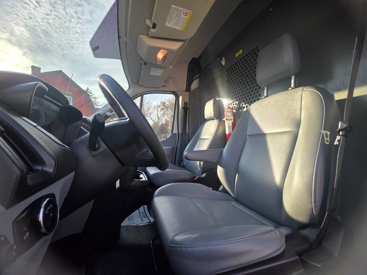 Used 2015 Ford Transit 250 130 Medium Roof image 8