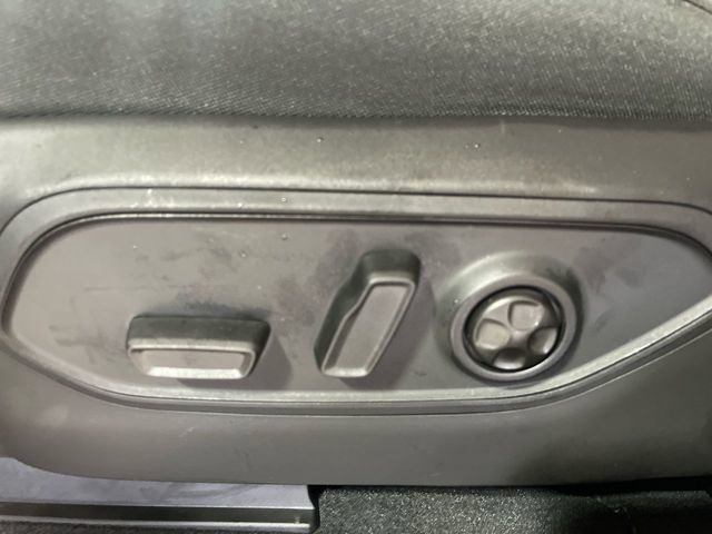 New 2026 Jeep Grand Cherokee L Laredo image 12
