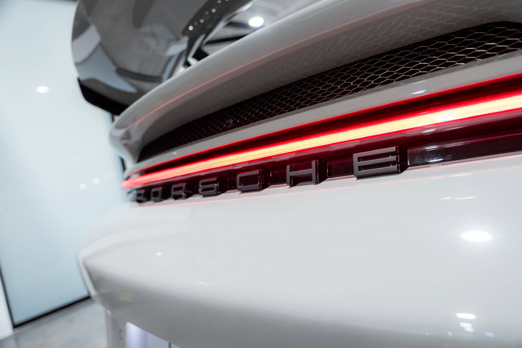 Used 2022 Porsche 911 GT3 RWD image 27