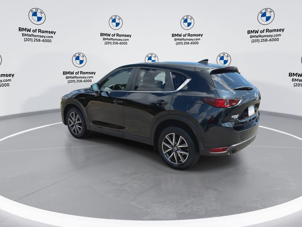 Used 2018 MAZDA CX-5 Touring w/ Preferred Equipment Package AWD/4WD image 6