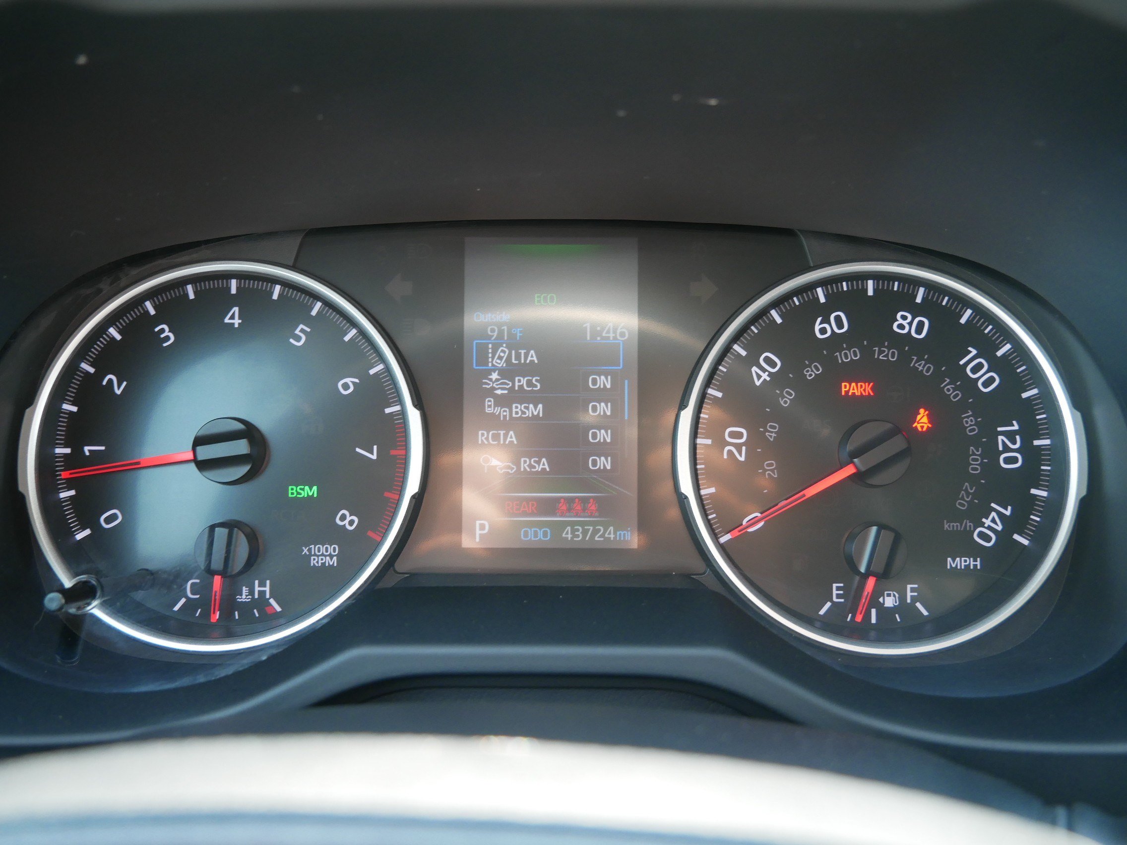 Used 2021 Toyota RAV4 XLE Premium AWD/4WD image 21