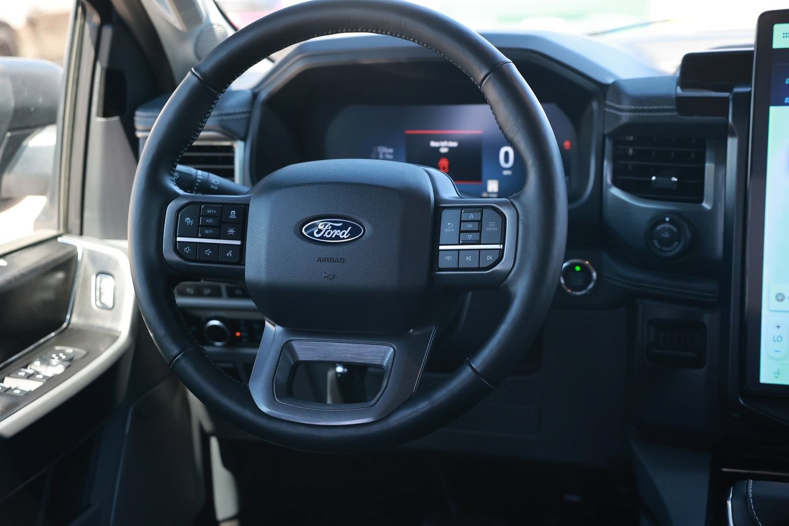 Used 2024 Ford F150 Lightning Flash AWD/4WD image 31