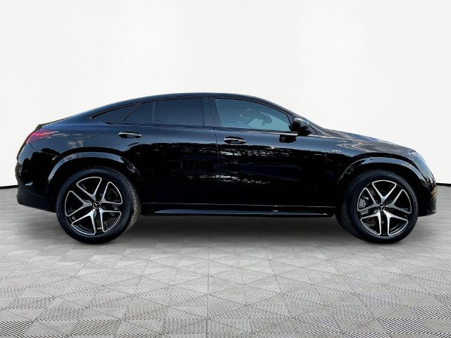 Used 2024 Mercedes-Benz GLE 53 AMG 4MATIC Coupe w/ Driver Assistance Package image 4