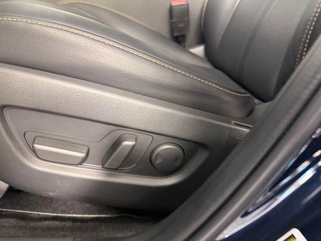 Used 2024 MAZDA CX-90 Plug-In Hybrid w/ Premium Pkg image 25