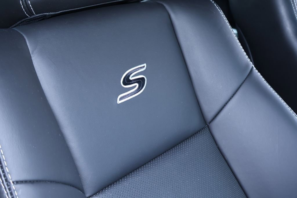 Used 2021 Chrysler 300 S w/ S Model Appearance Package image 20