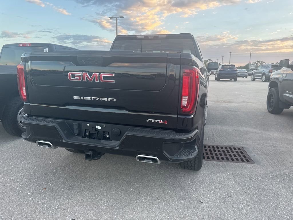Used 2020 GMC Sierra 1500 AT4 w/ AT4 Premium Package AWD/4WD image 5