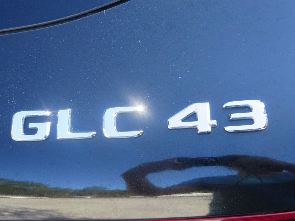 Used 2020 Mercedes-Benz GLC 43 AMG 4MATIC image 10