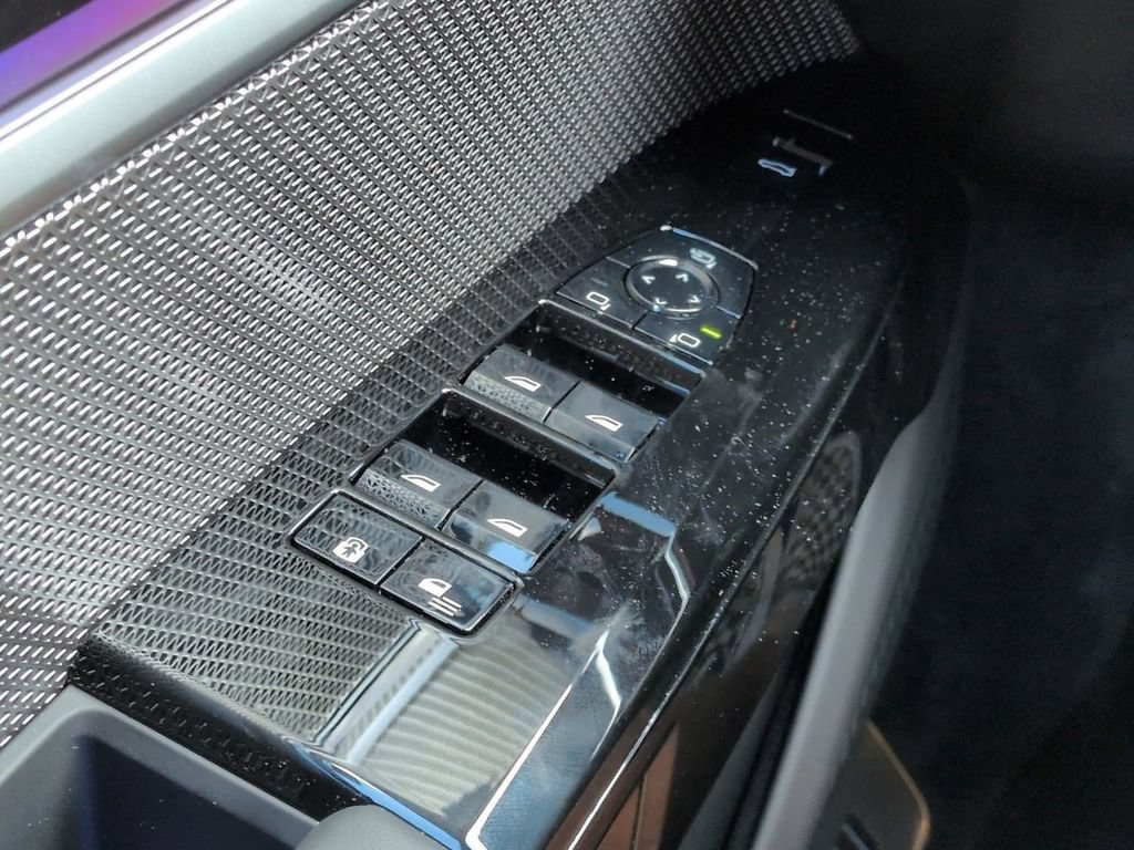 New 2026 BMW 740i xDrive AWD/4WD image 24