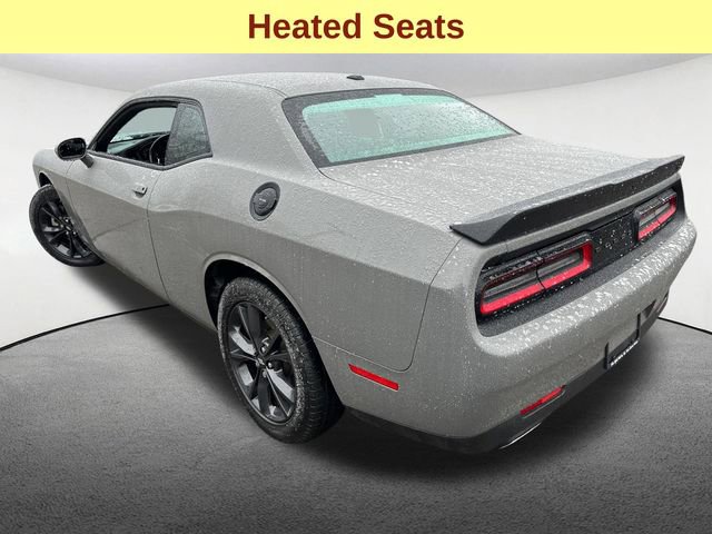 Used 2023 Dodge Challenger SXT w/ Blacktop Package image 8